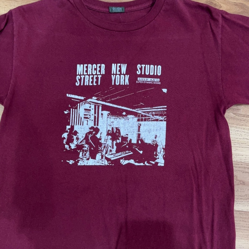 Brandy Melville Graphic T-Shirt